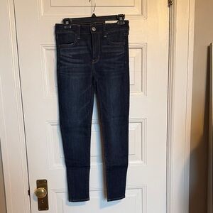 American Eagle Outfitters Dark Blue Next Level Stretch Skinny Jeans Sz 4S NWT.